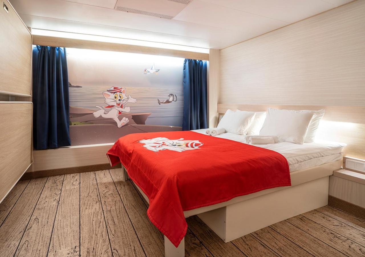 Viking Line Ferry Gabriella - One-Way Journey From Helsinki To Stockholm Hotel Room photo